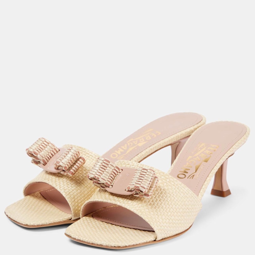 FERRAGAMO  Isaura Raffia Mules size 8.5 NWT $950